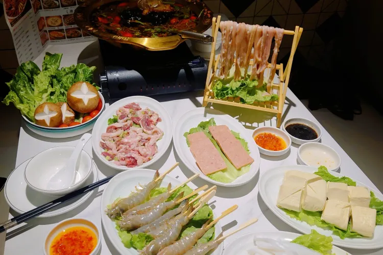 Braised Goose Hotpot in Chegongmiao — A Must‑Try Winter Comfort Food in Shenzhen
